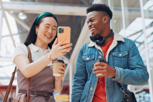 Love, Lies, and Long Flights: How to Avoid Romance Scams While Traveling This Summer 