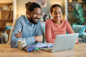 A Guide for Parents to Help Kids Navigate Social Media Safely