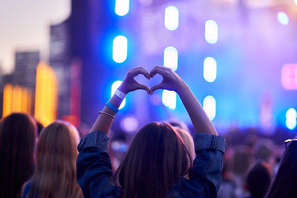 How to Protect Yourself from Concert and Festival Ticket Scams